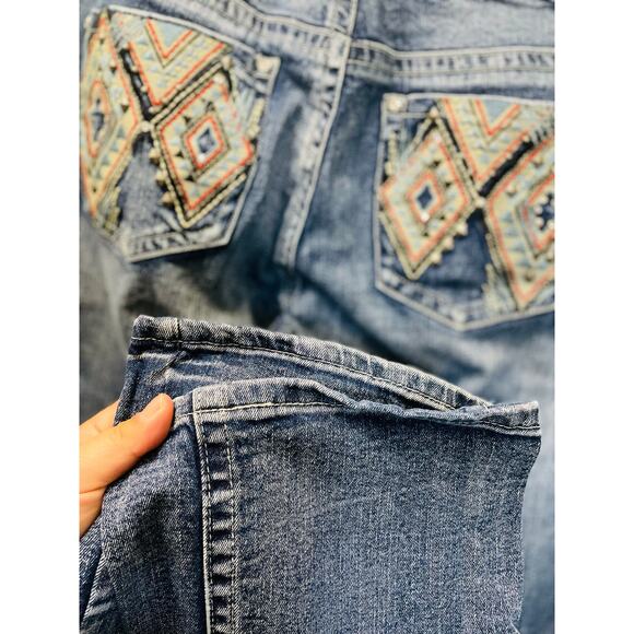 Zenim Denim Western Embroidered Back Pockets Slight Flared Mid Rise Jeans SZ 14 - Picture 6 of 11